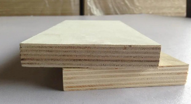 實(shí)木多層板